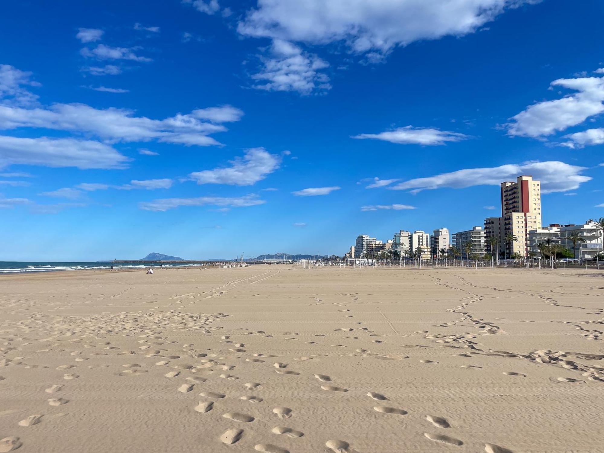 Apartamentos Gandia Beach 3000 Exterior photo